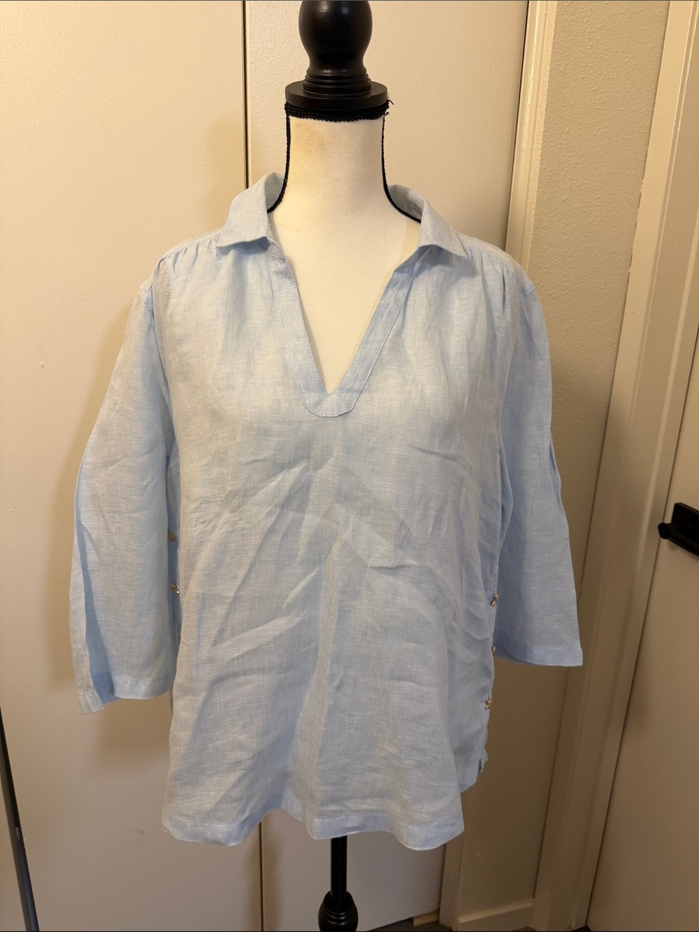 Martha Stewart Light Blue Linen V-Neck Tunic Blouse